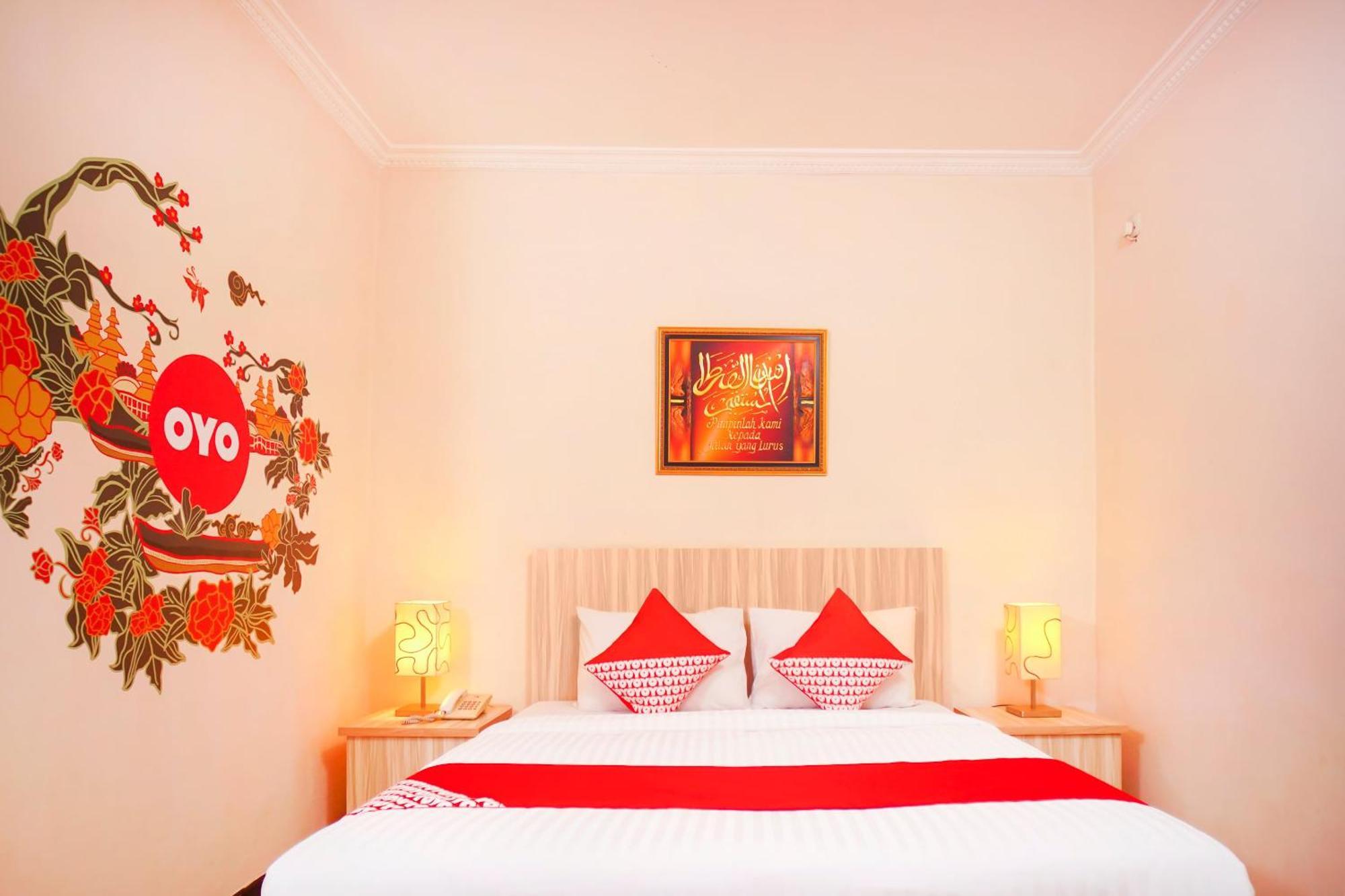 Capital O 142 Hotel Al Furqon Syariah Palembang Dış mekan fotoğraf
